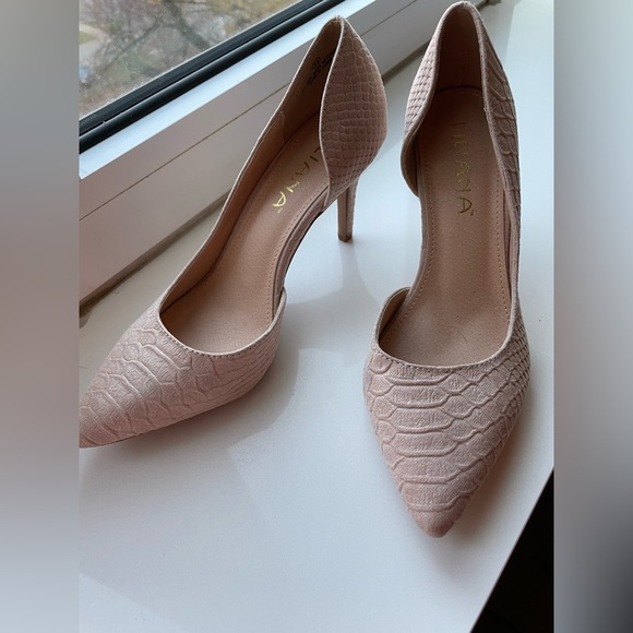 Blush D’Orsay Heels Size 5.5 - Picture 3 of 7